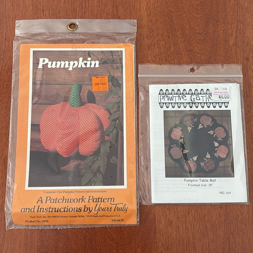 Set of 2 Pumpkin Sewing Patterns - Placemat & Pumpkin Decoration - Basic Pattern